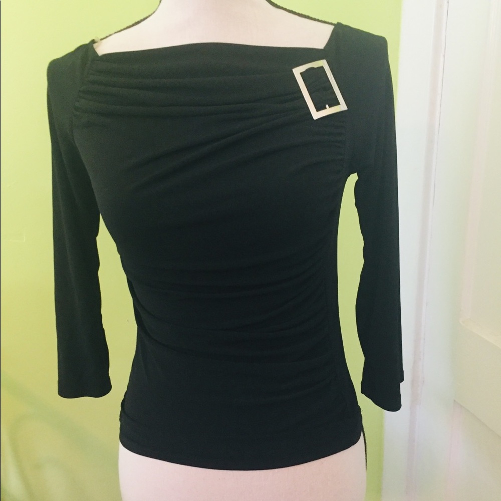 Juniors medium top with buckle